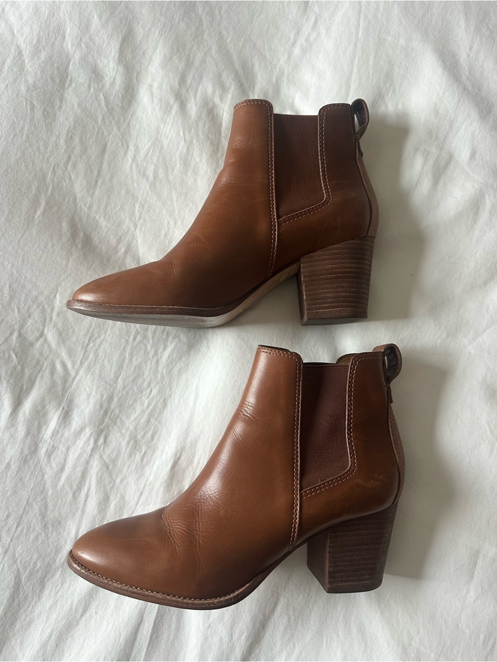 Madewell Chestnut Brown Leather Chelsea Ankle Boots - size 8